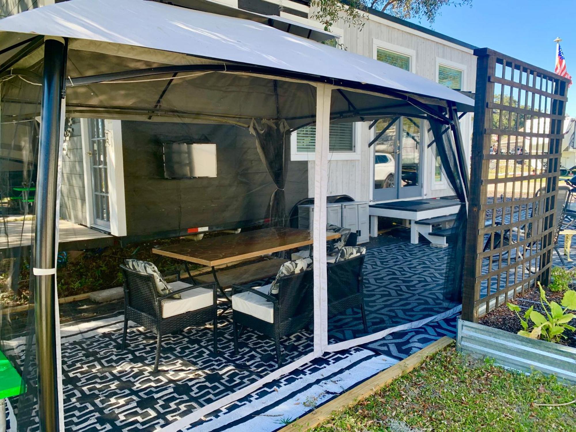 Vila Pet Friendly, Modern Tiny House In Vibrant Clermont Exteriér fotografie