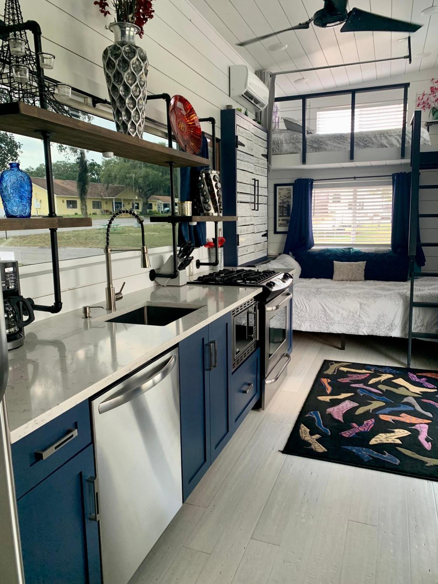Vila Pet Friendly, Modern Tiny House In Vibrant Clermont Exteriér fotografie